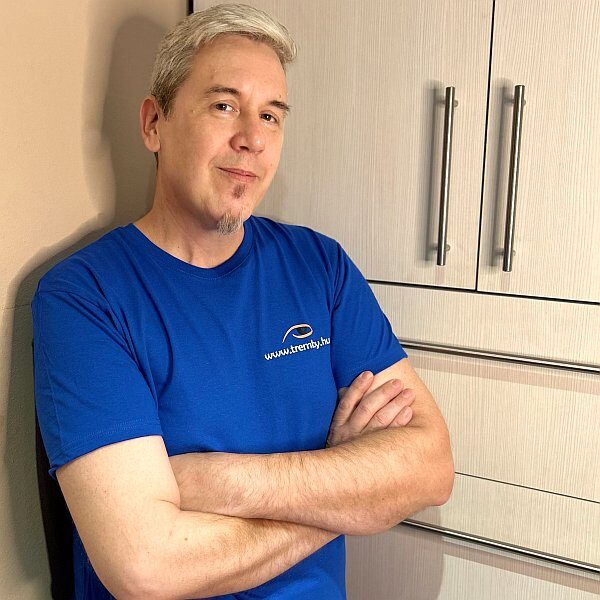 800x800 Trembulyák Tibor - bútorasztalos